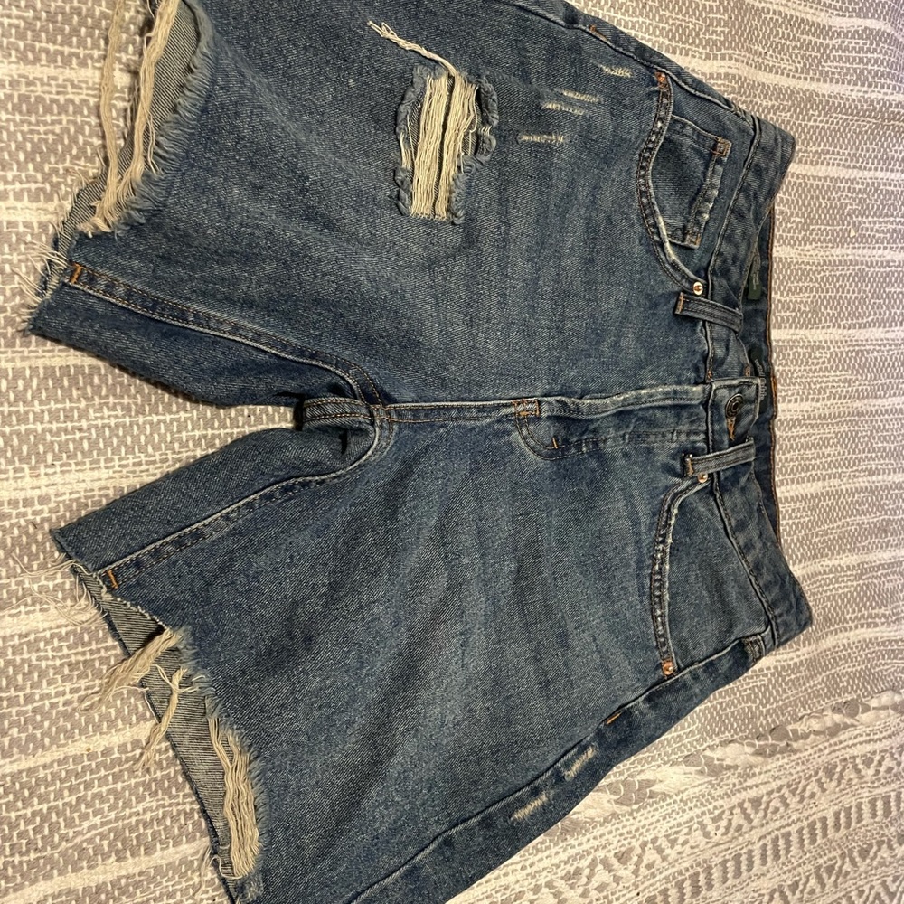women’s mom jean shorts